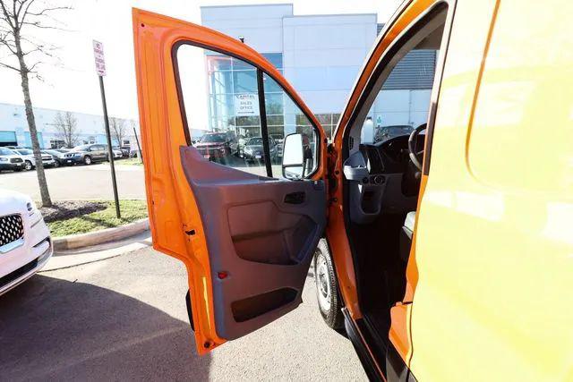 2019 Ford Transit w/60/40 Side Door w/LWB