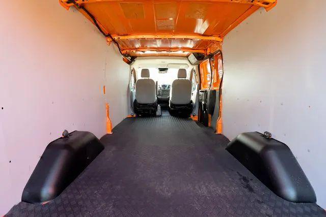 2019 Ford Transit w/60/40 Side Door w/LWB