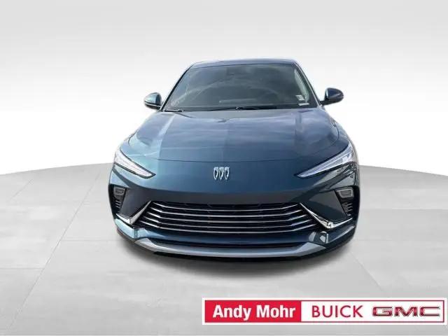2026 Buick NV Preferred FWD
