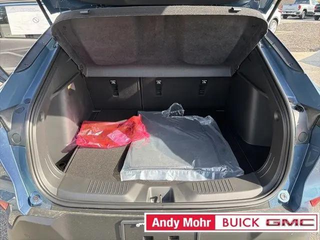 2026 Buick NV Preferred FWD