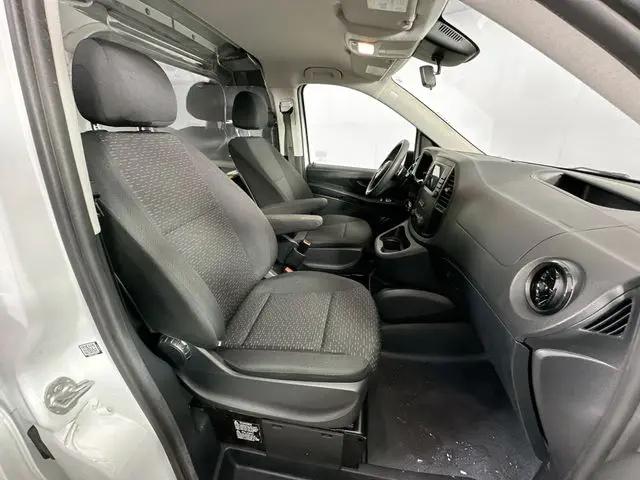 2022 Mercedes-Benz Metris Standard
