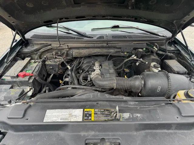 2003 Ford F-150 XLT