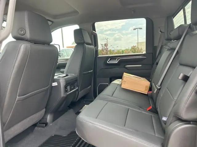 2026 Chevrolet Silverado 2500HD Crew Cab, Standard Bed, LT, 4WD