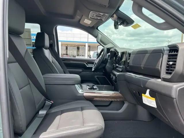 2026 Chevrolet Silverado 2500HD Crew Cab, Standard Bed, LT, 4WD