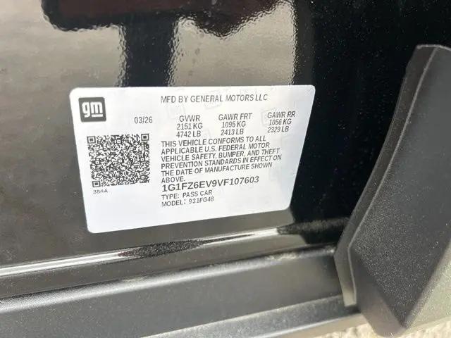 2027 Chevrolet Bolt RS FWD