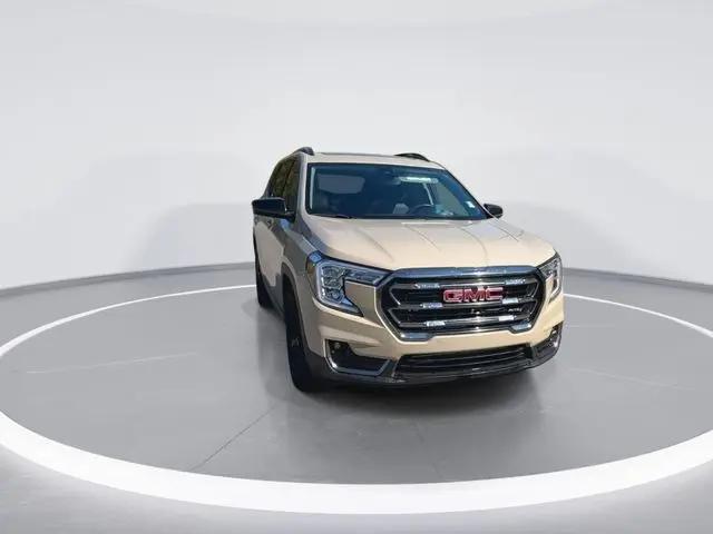 2023 GMC Terrain AWD AT4