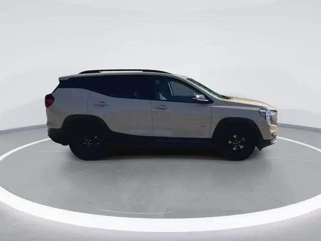 2023 GMC Terrain AWD AT4