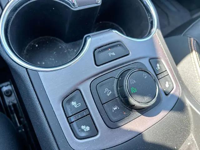 2023 GMC Terrain AWD AT4