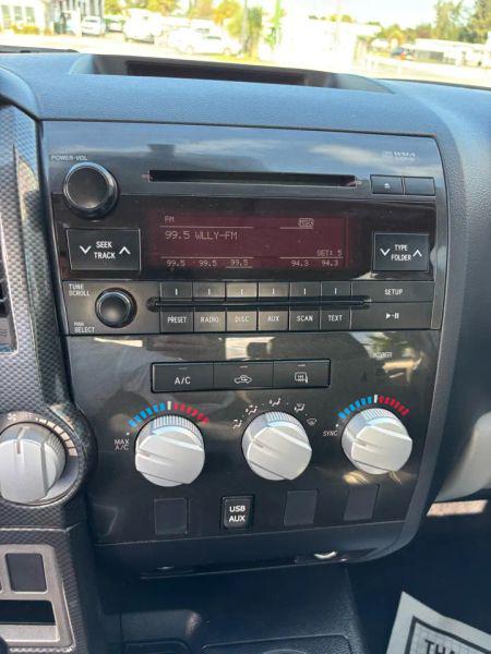 2013 Toyota Tundra Grade 4.6L V8