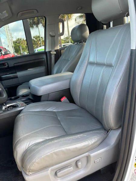 2013 Toyota Tundra Grade 4.6L V8