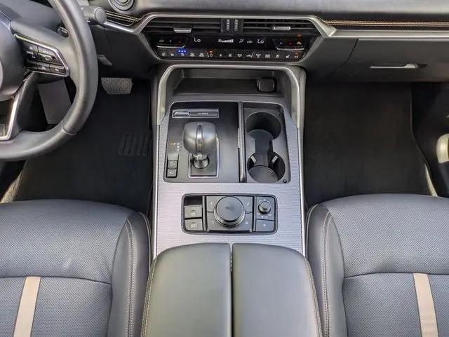 2025 Mazda X-90 3.3 Turbo Premium Plus Package