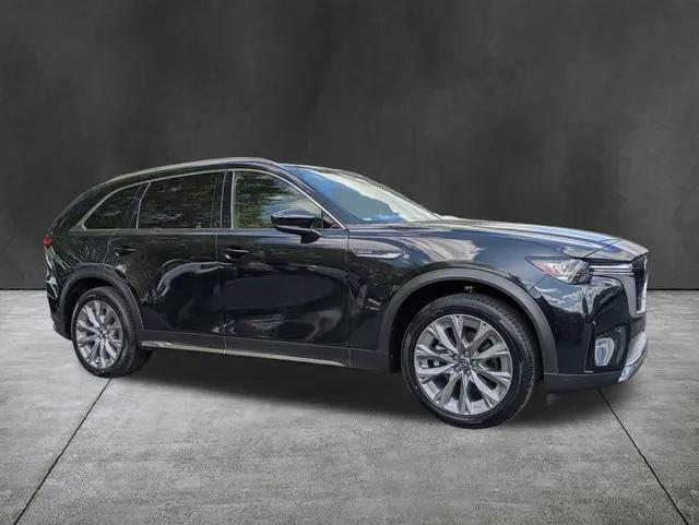 2025 Mazda X-90 3.3 Turbo Premium Plus Package