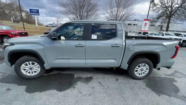 2026 Toyota Tundra SR5 CrewMax 5.5' Bed
