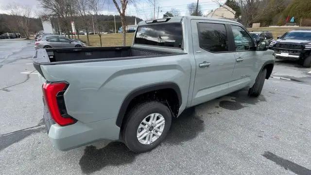 2026 Toyota Tundra SR5 CrewMax 5.5' Bed