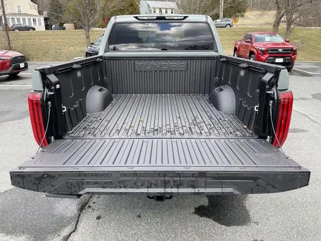 2026 Toyota Tundra SR5 CrewMax 5.5' Bed