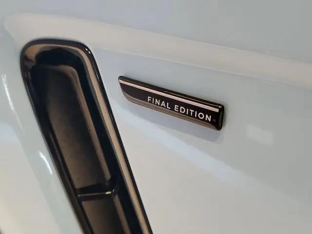 2026 Jaguar F-PACE SVR P550 AWD Automatic