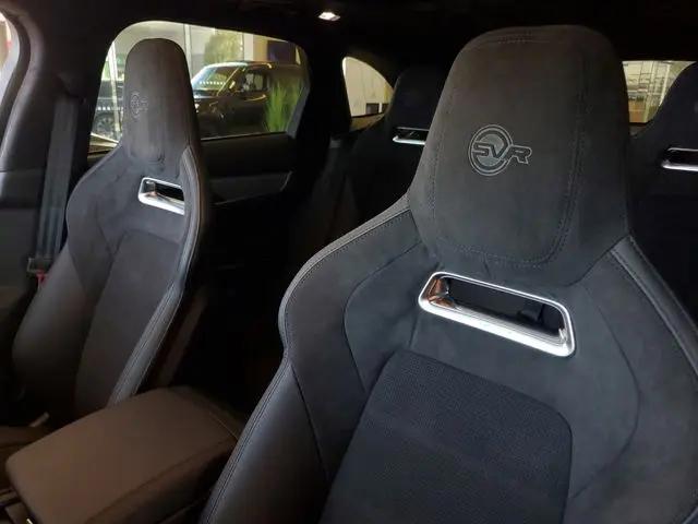 2026 Jaguar F-PACE SVR P550 AWD Automatic