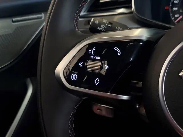 2026 Jaguar F-PACE SVR P550 AWD Automatic