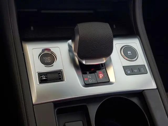 2026 Jaguar F-PACE SVR P550 AWD Automatic