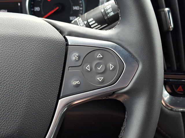 2023 Chevrolet Traverse AWD LT Cloth