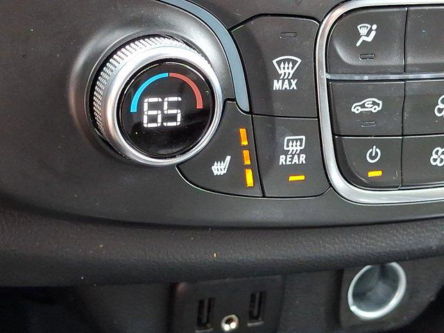 2023 Chevrolet Traverse AWD LT Cloth