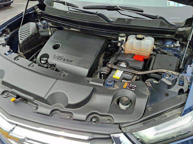 2023 Chevrolet Traverse AWD LT Cloth