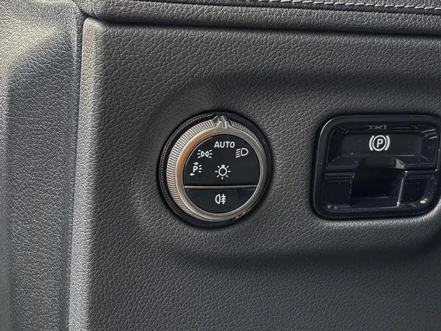 2026 Mercedes-Benz EQE 320 EQE 320