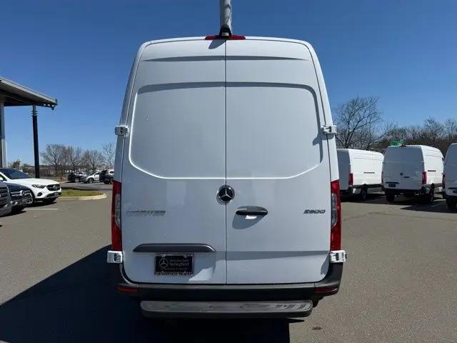 2026 Mercedes-Benz Sprinter 2500 Standard Roof 4-Cyl Diesel