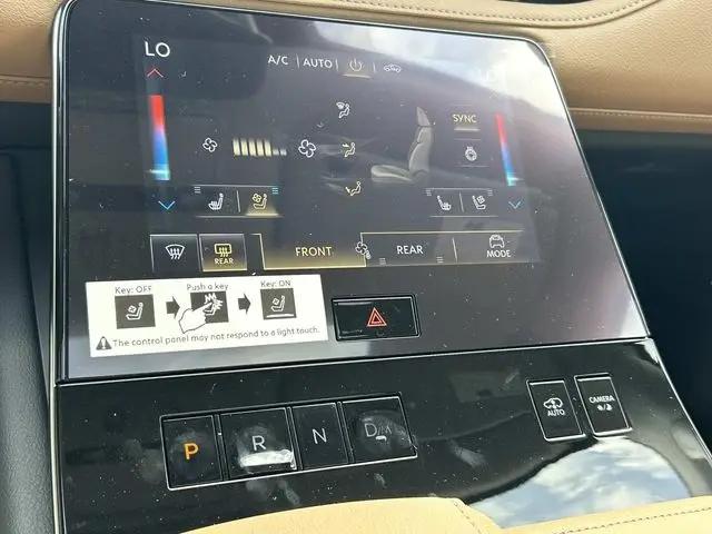 2026 INFINITI QX80 LUXE