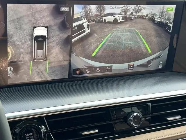 2026 INFINITI QX80 LUXE