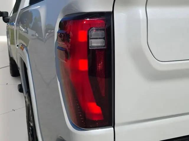 2025 GMC Sierra 2500HD 4WD Crew Cab Standard Bed Denali Ultimate