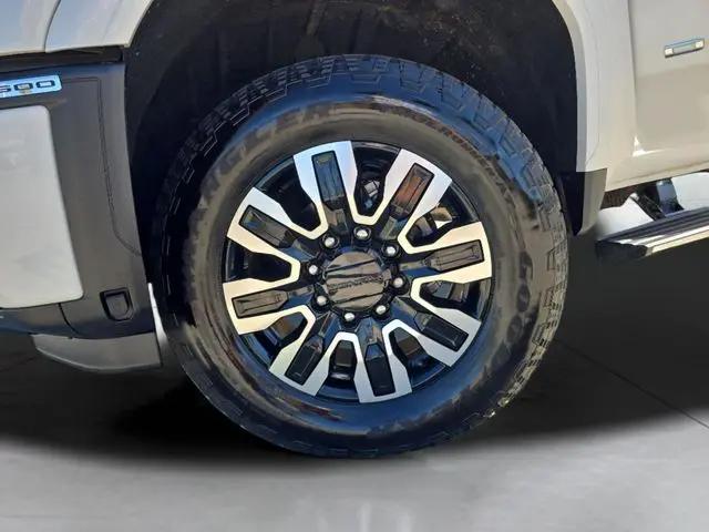 2025 GMC Sierra 2500HD 4WD Crew Cab Standard Bed Denali Ultimate