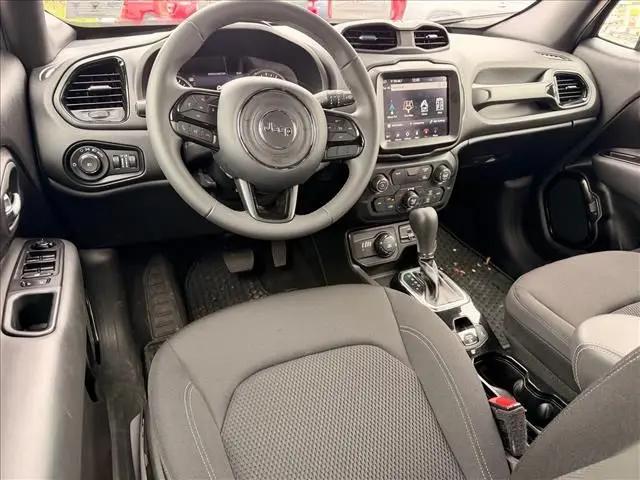 2022 Jeep Renegade Altitude 4x4