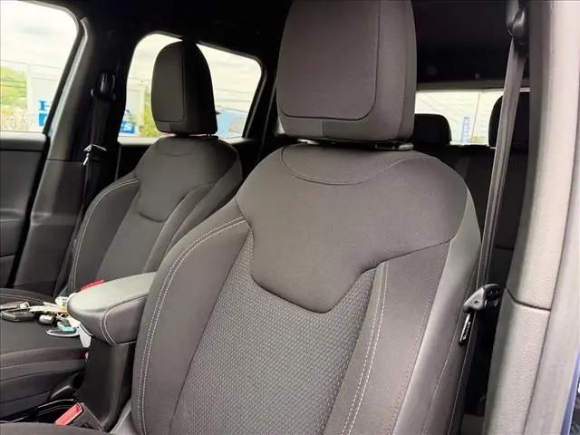 2022 Jeep Renegade Altitude 4x4