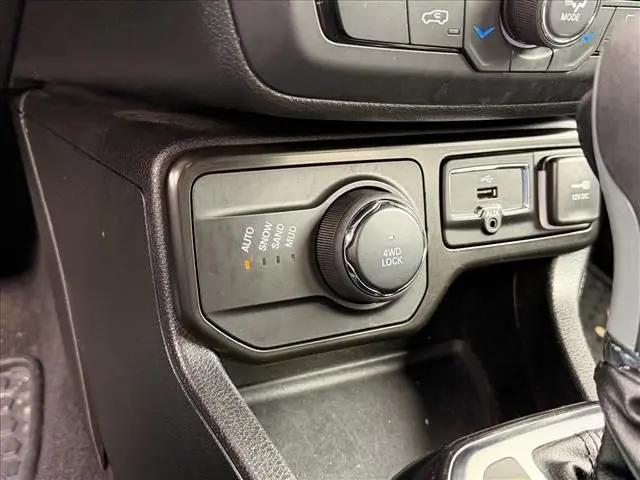 2022 Jeep Renegade Altitude 4x4