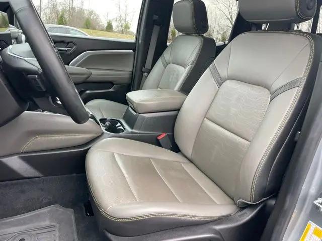 2023 Chevrolet Colorado 4WD Crew Cab Short Box ZR2