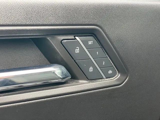 2023 Chevrolet Colorado 4WD Crew Cab Short Box ZR2