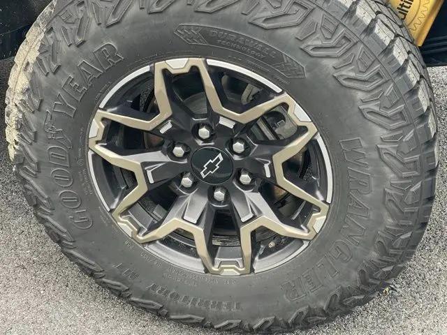 2023 Chevrolet Colorado 4WD Crew Cab Short Box ZR2