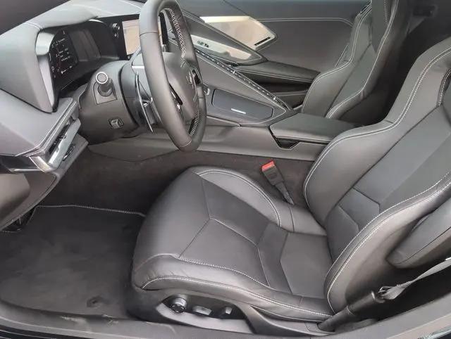 2023 Chevrolet Corvette Stingray RWD Coupe 2LT