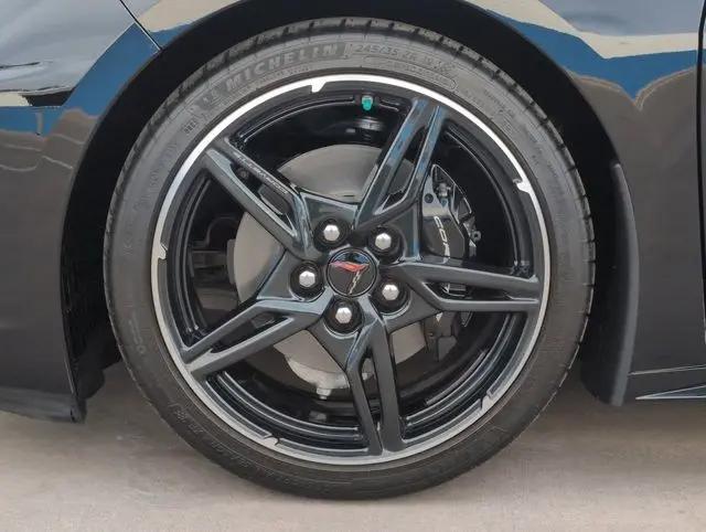2023 Chevrolet Corvette Stingray RWD Coupe 2LT