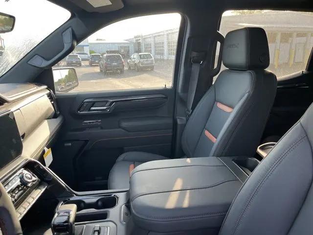 2026 GMC Sierra 1500 Crew Cab, Short Bed, AT4, 4WD