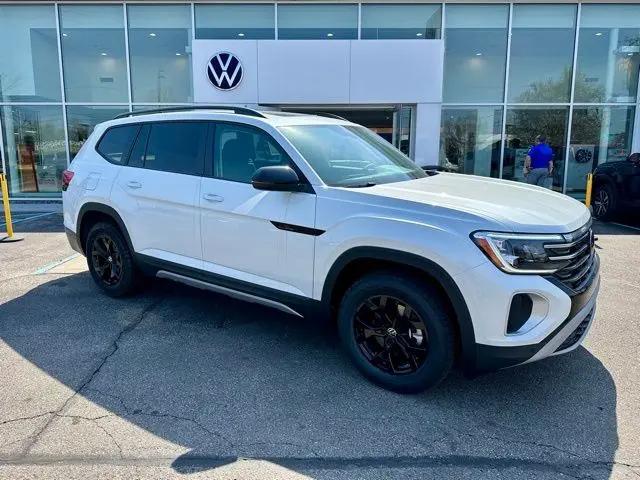 2026 Volkswagen Atlas Peak Edition for sale in Clarksville, IN