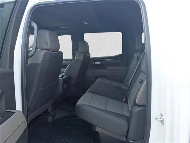 2026 Chevrolet Silverado 1500 4WD Crew Cab Short Bed ZR2