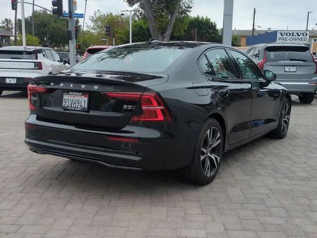2025 Volvo S60 B5 Plus