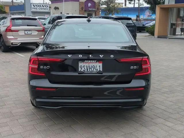 2025 Volvo S60 B5 Plus