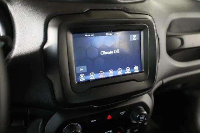 2019 Jeep Renegade Altitude FWD