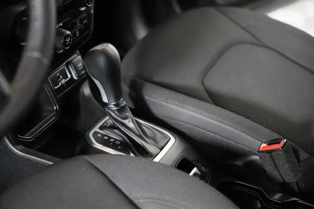 2019 Jeep Renegade Altitude FWD