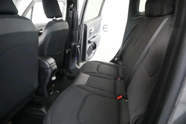 2019 Jeep Renegade Altitude FWD