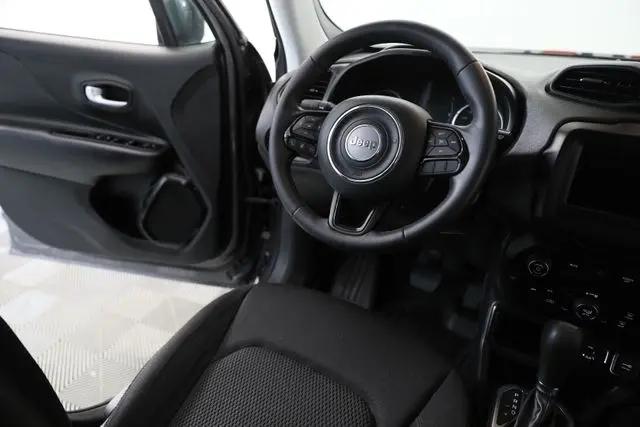 2019 Jeep Renegade Altitude FWD
