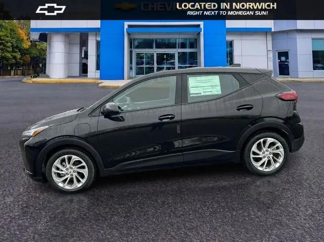 2027 Chevrolet Bolt LT FWD